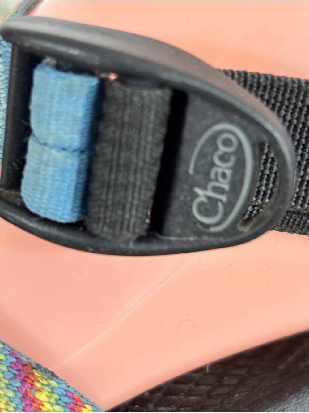 Chaco Sandals Women 7 Rainbow Striped
adjustable strap beach summer - Picture 5 of 13